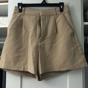 Abercrombie tailored shorts